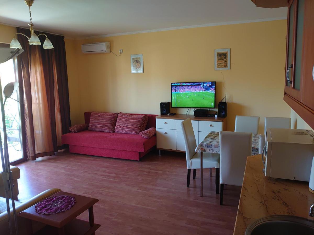 Coke Wellness Apartman Siófok Extérieur photo
