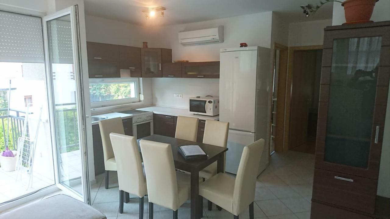 Coke Wellness Apartman Siófok Extérieur photo